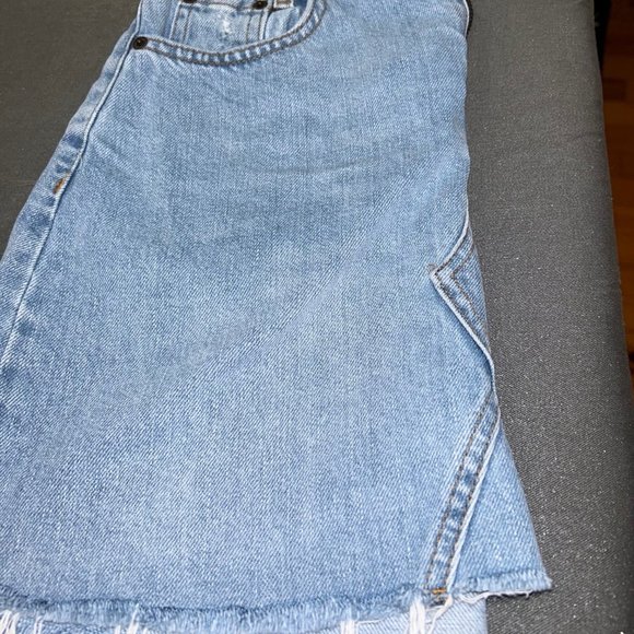 blue denim skirt - Picture 4 of 5